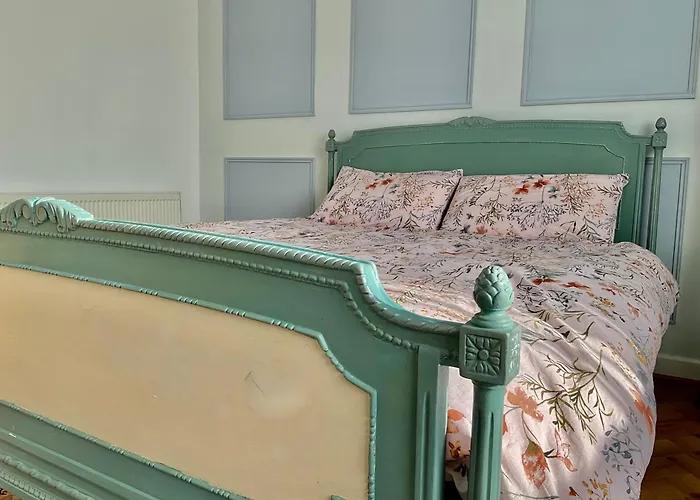 Konukevi Dominics Wicklow